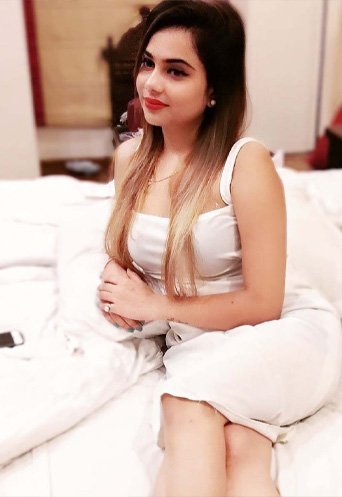 Shree Nandini - Mature Beauty Saidapet