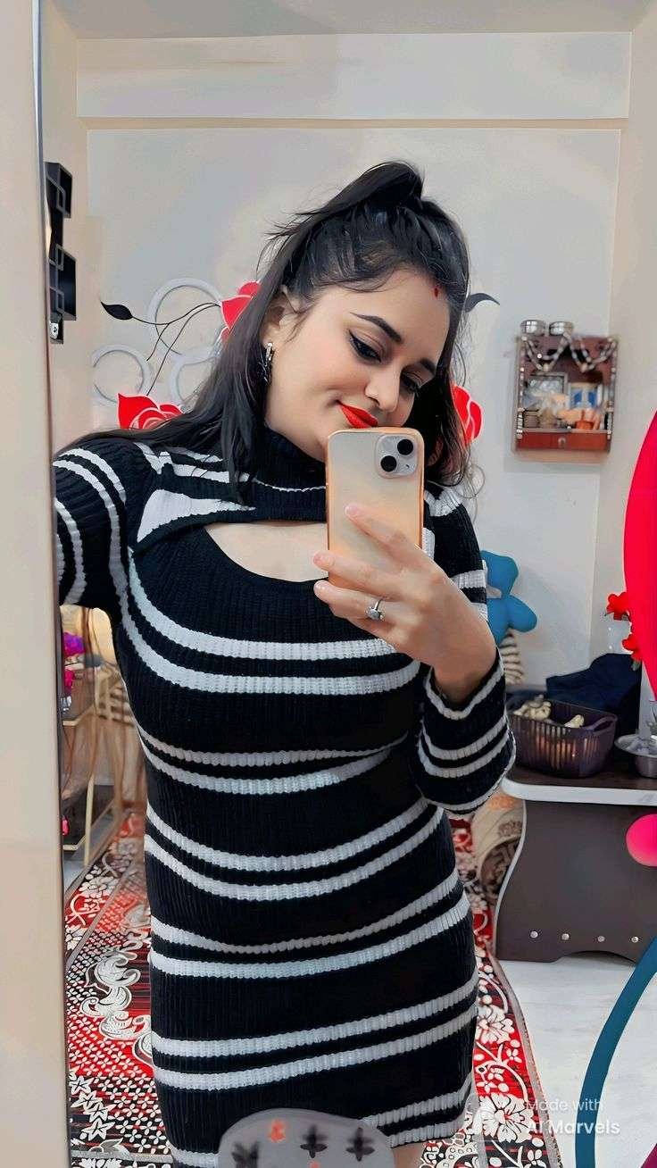 Riya Verma Adyar Escorts