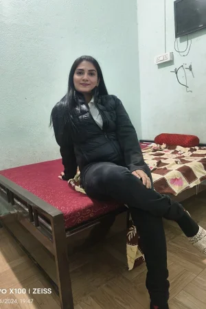 Ankita Kengeri Call Girl Photo 2 of 4