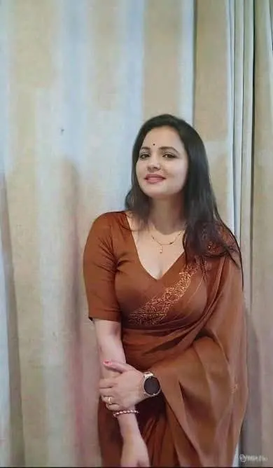 Profile placeholder for Ishita in Moradabad
